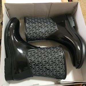 Michael kors rain boots New in box